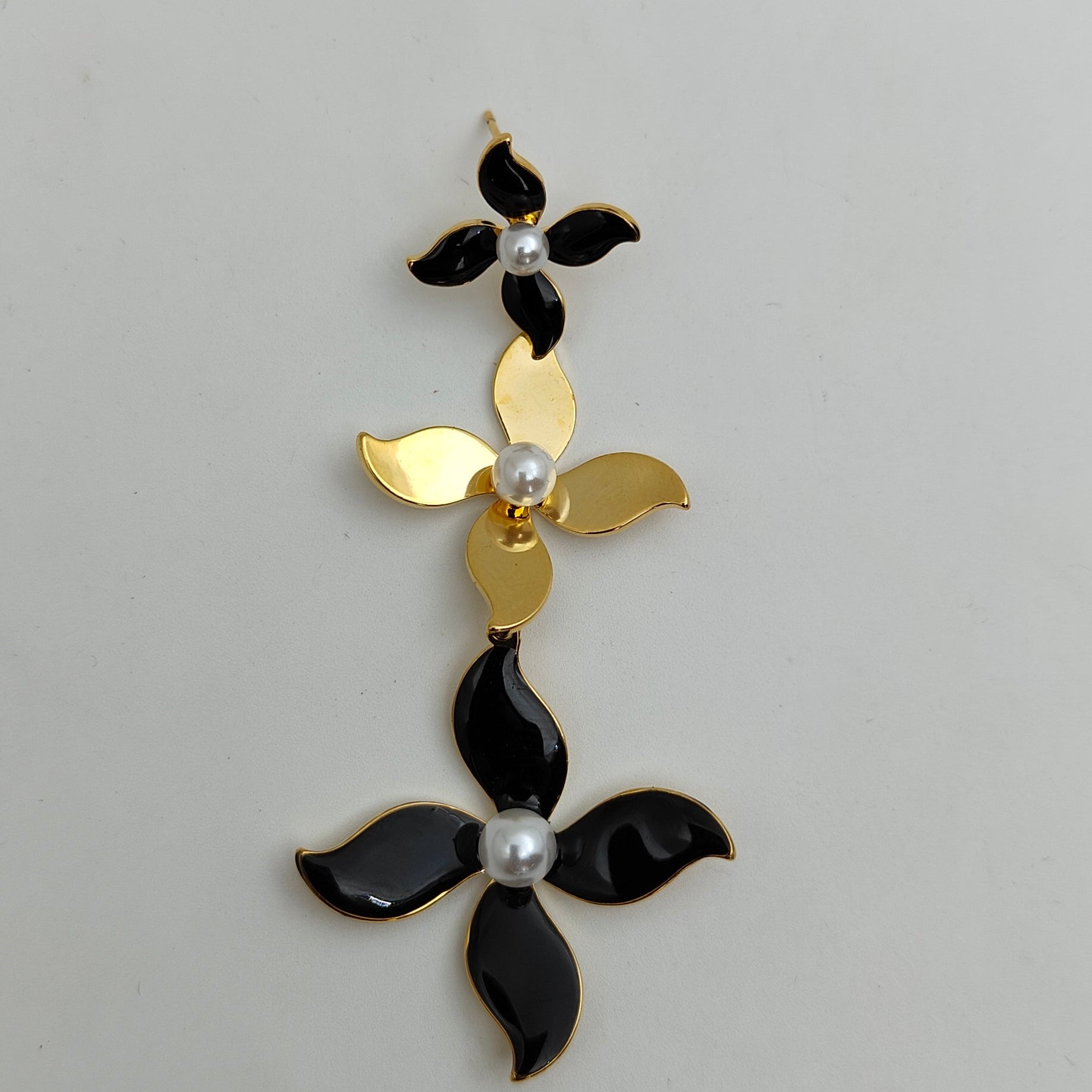 flower dangler Earring